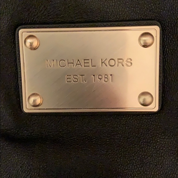Michael Kors Authentic Leather Handbag - Picture 3 of 6